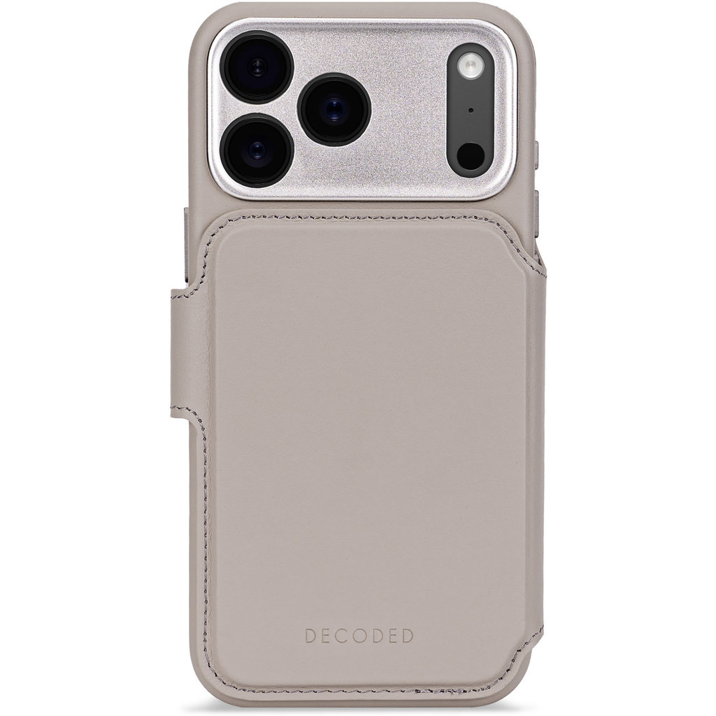 Decoded Leather Detachable Wallet Apple iPhone 17 Pro Solid Clay